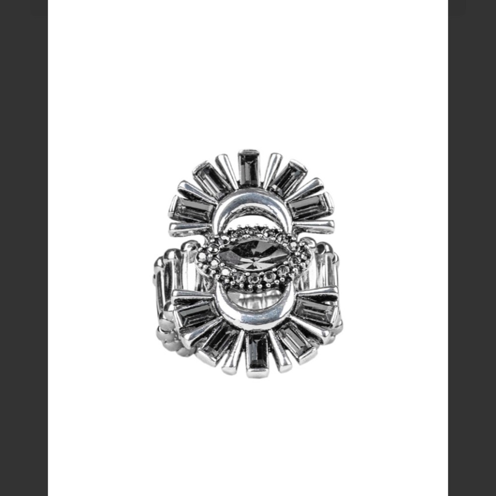 Ring - Picture 2 of 2